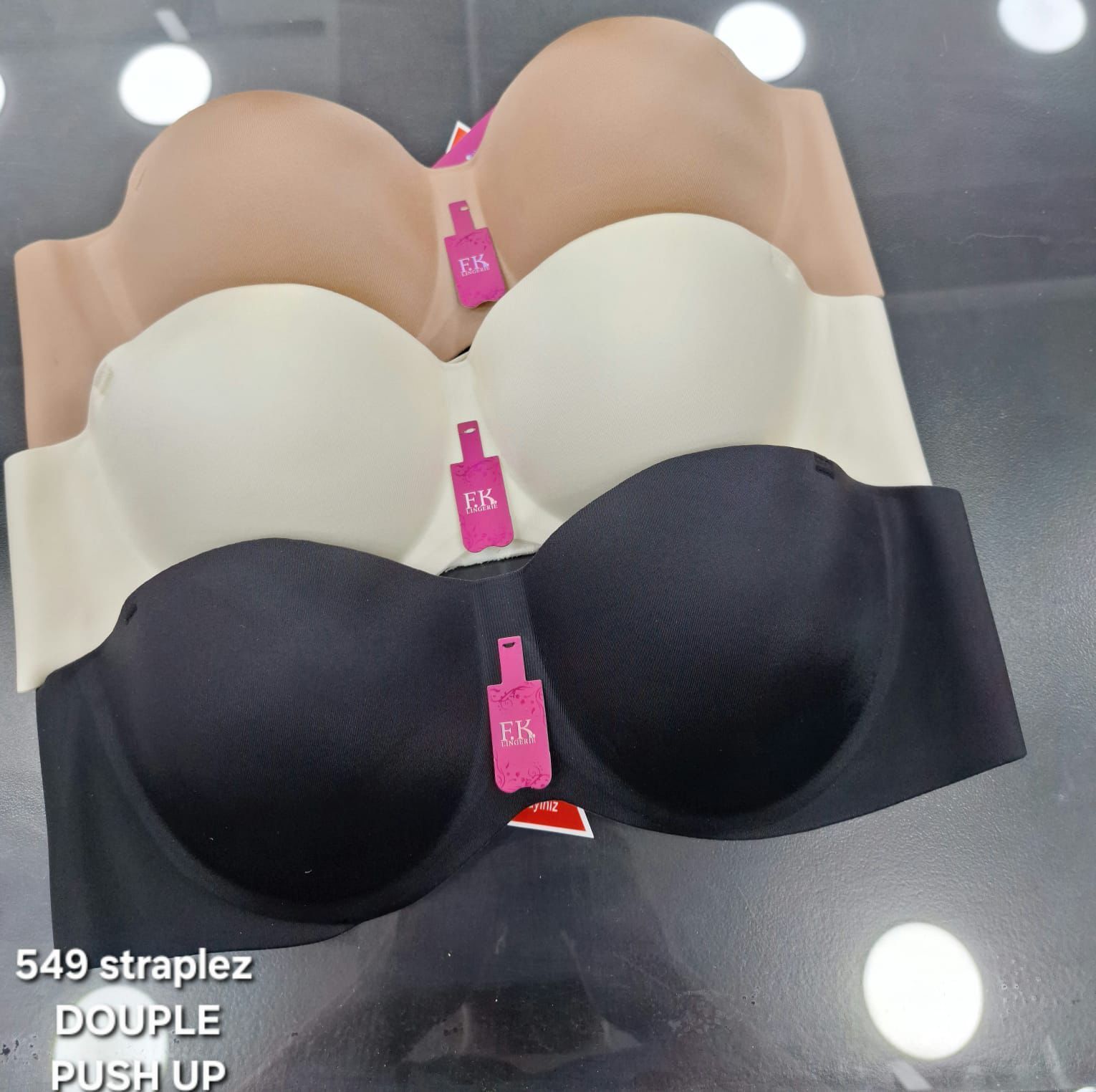 FK 549 BAYAN DESTEKLİ STRAPLEZ SÜTYEN