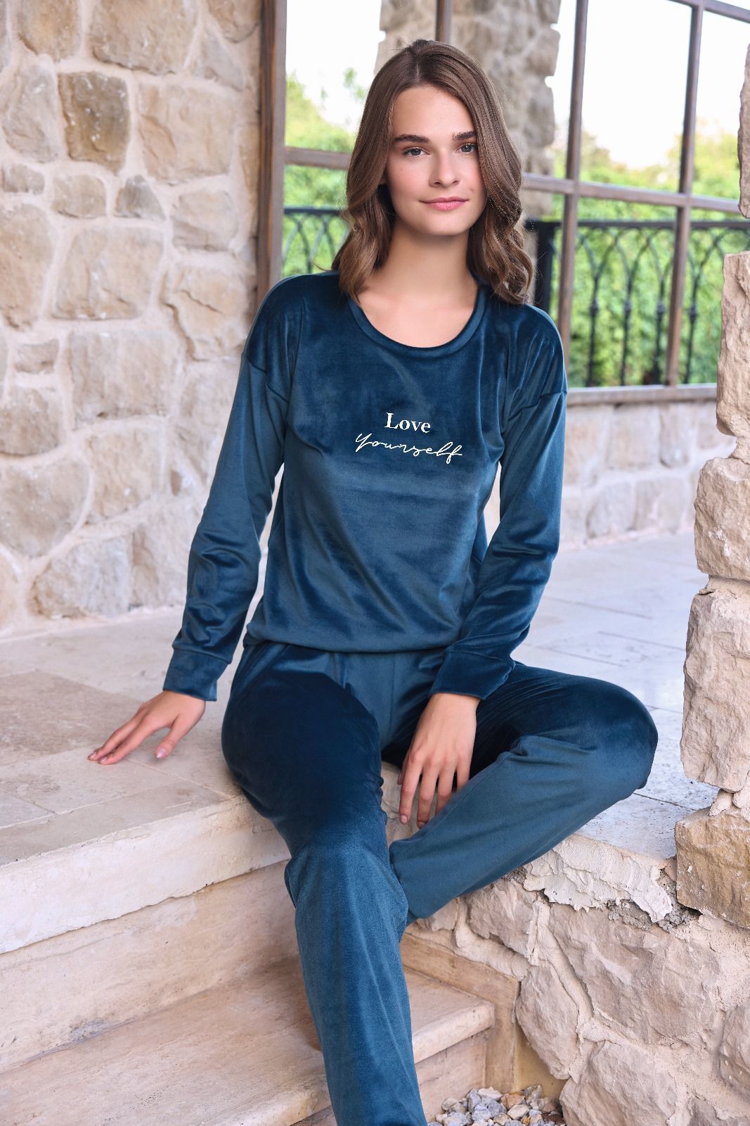 PİJAMONİ 4200-14 SOFT KADİFE PİJAMA TAKIM
