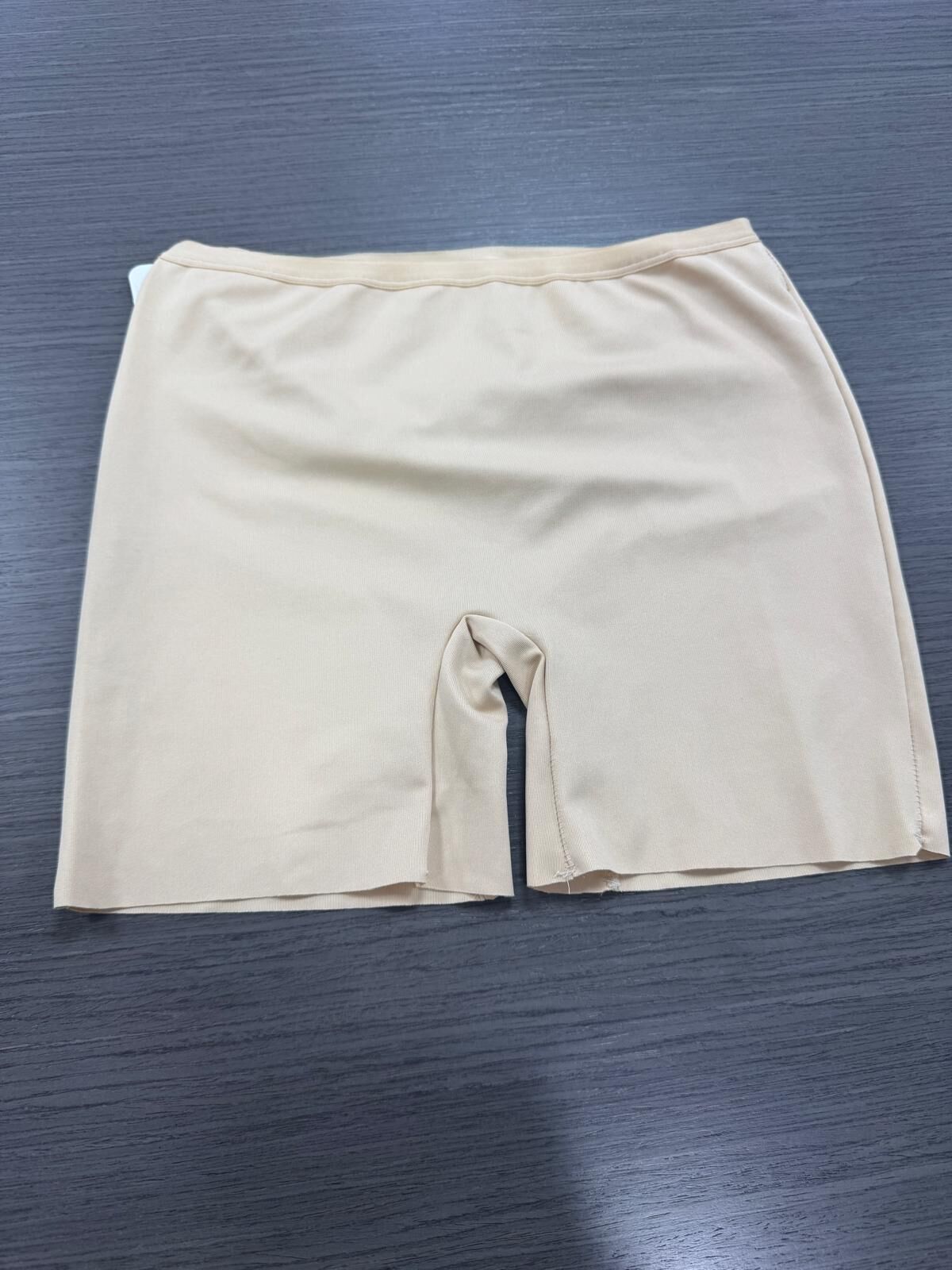 NBB 339 LAZER KESİM SHORT