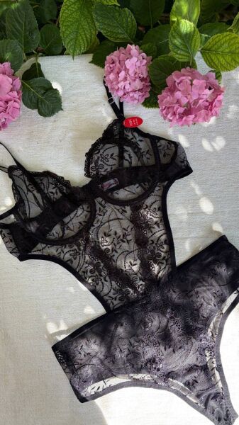 ARONA A-126 BRODE BODYSUIT C CUP BATTAL