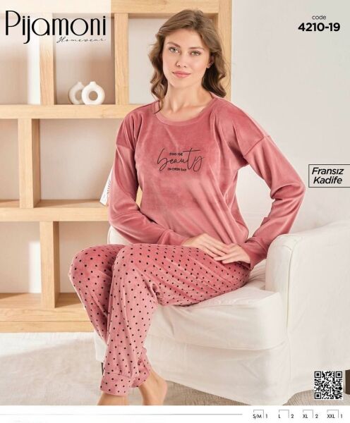 PİJAMONİ 4210-19 YENİ FRANSIZ KADİFE PİJAMA TAKIM