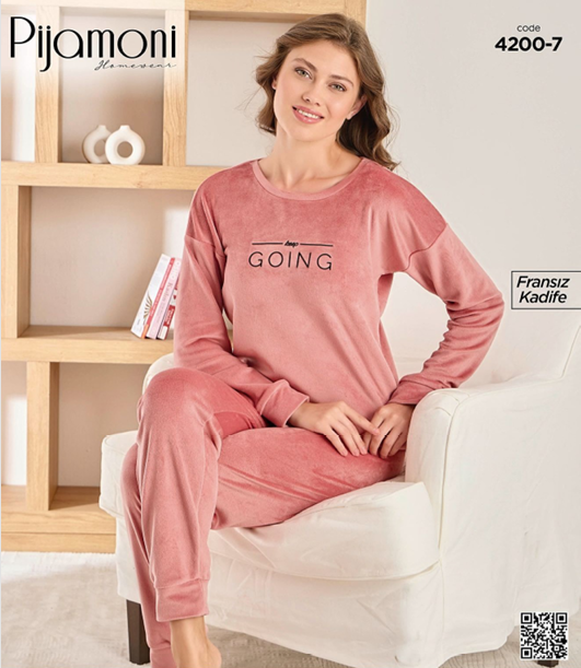 PİJAMONİ 4200-7 YENİ FRANSIZ KADİFE PİJAMA TAKIM