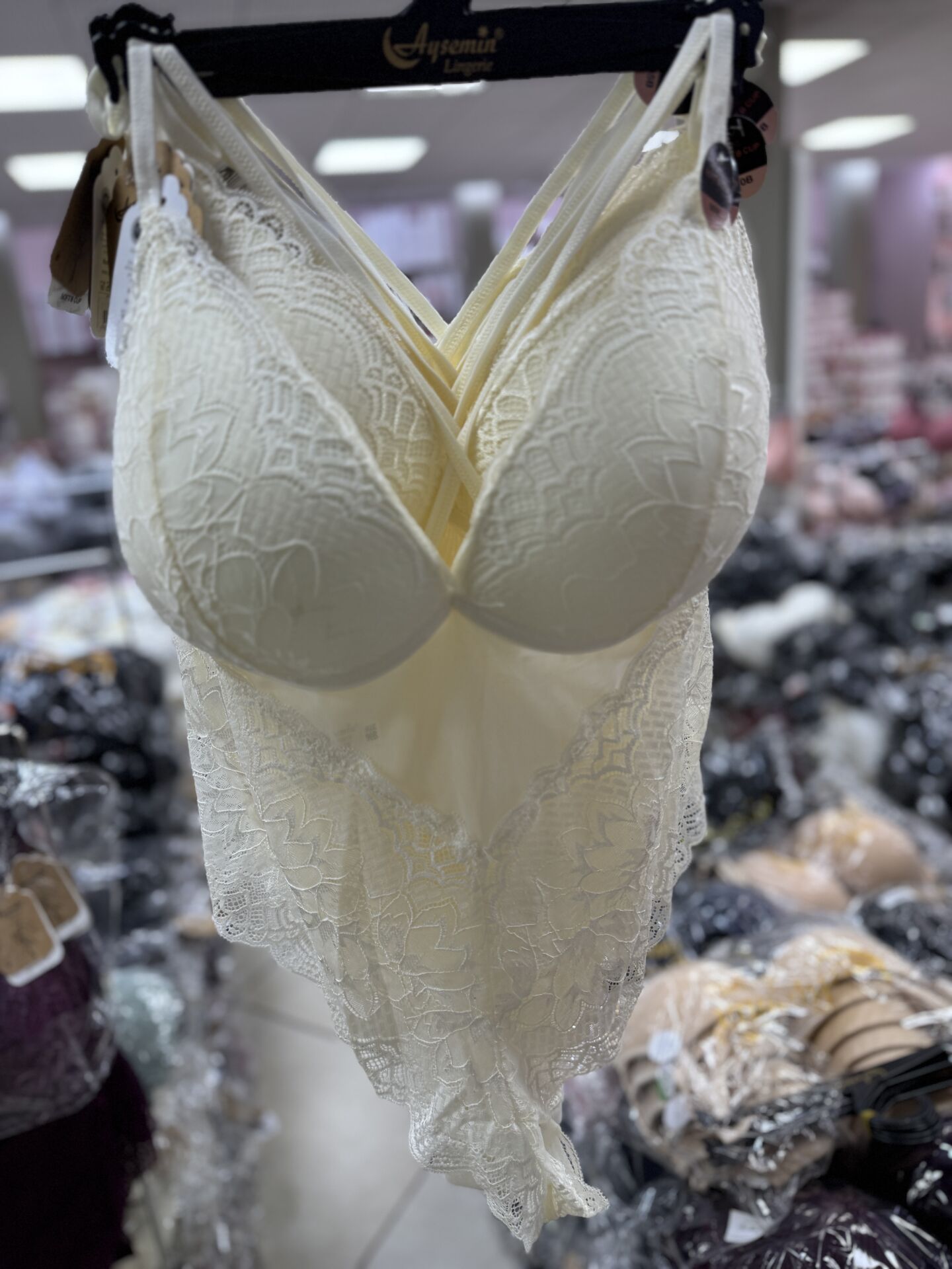 AYSEMİN 7046 BAYAN DESTEKSİZ ÇITÇITLI SÜTYEN